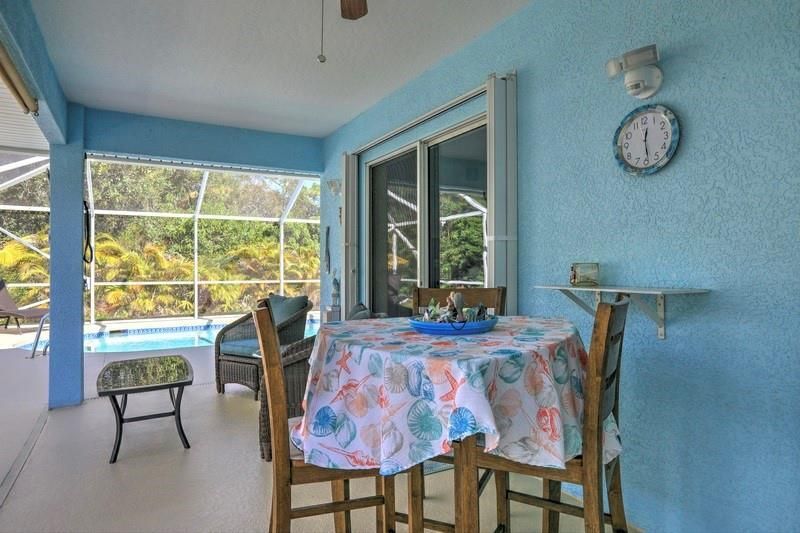 Active With Contract: $425,000 (3 beds, 2 baths, 1837 Square Feet)