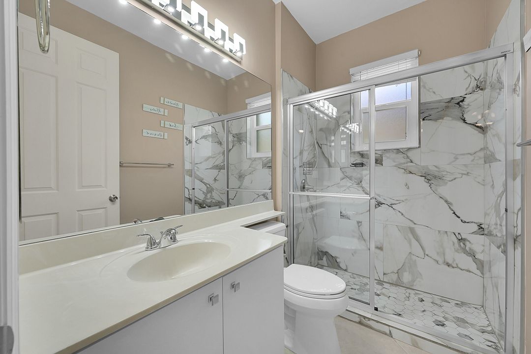 For Sale: $449,000 (3 beds, 2 baths, 1904 Square Feet)