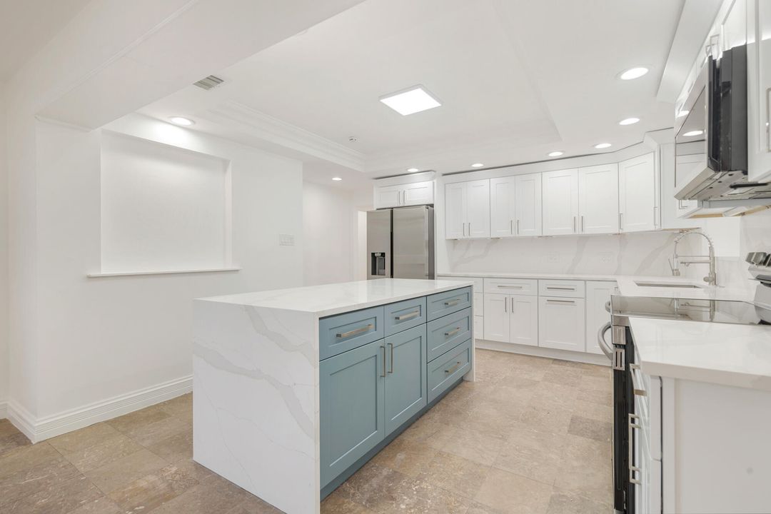 En Venta: $4,800,000 (5 camas, 5 baños, 3962 Pies cuadrados)