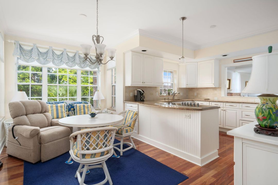 En Venta: $1,100,000 (3 camas, 2 baños, 2684 Pies cuadrados)