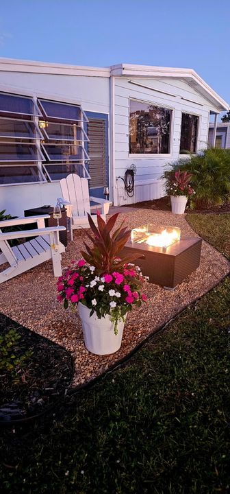 For Sale: $159,000 (2 beds, 2 baths, 1400 Square Feet)