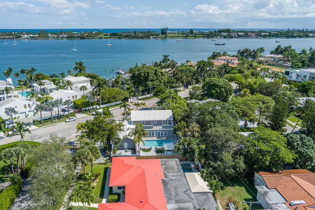 En Venta: $4,800,000 (5 camas, 5 baños, 3962 Pies cuadrados)