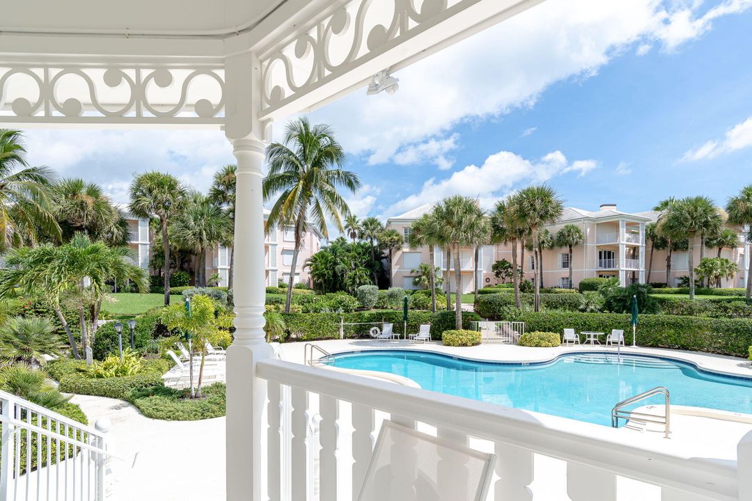 En Venta: $1,100,000 (3 camas, 2 baños, 2684 Pies cuadrados)