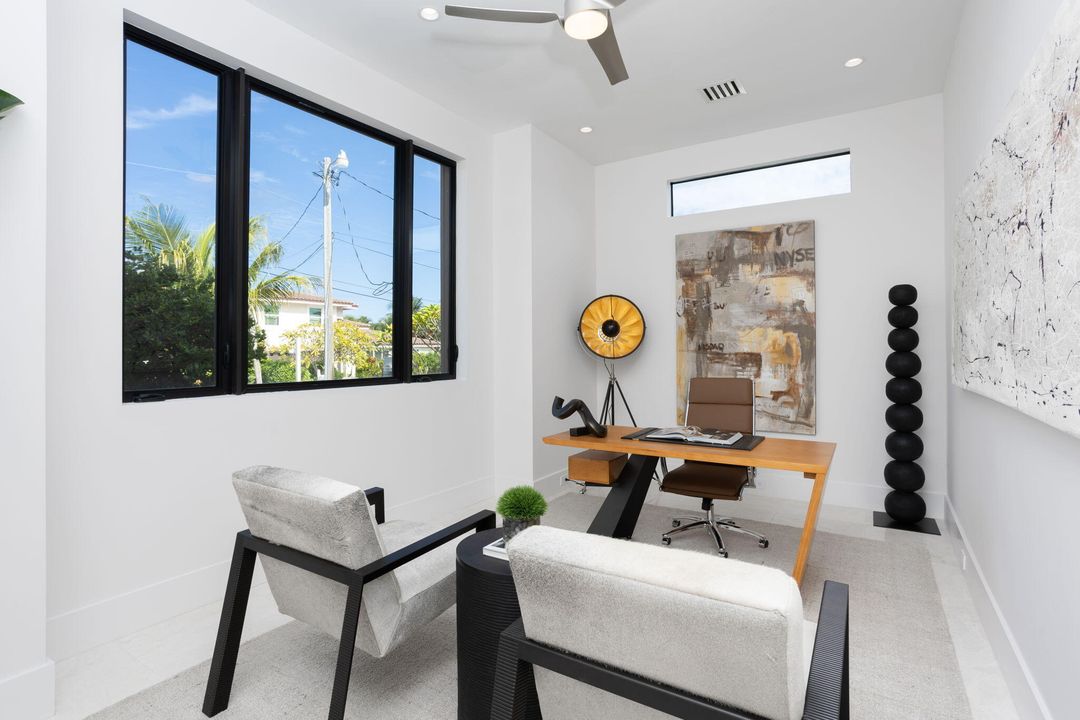 For Sale: $6,999,000 (5 beds, 6 baths, 5000 Square Feet)