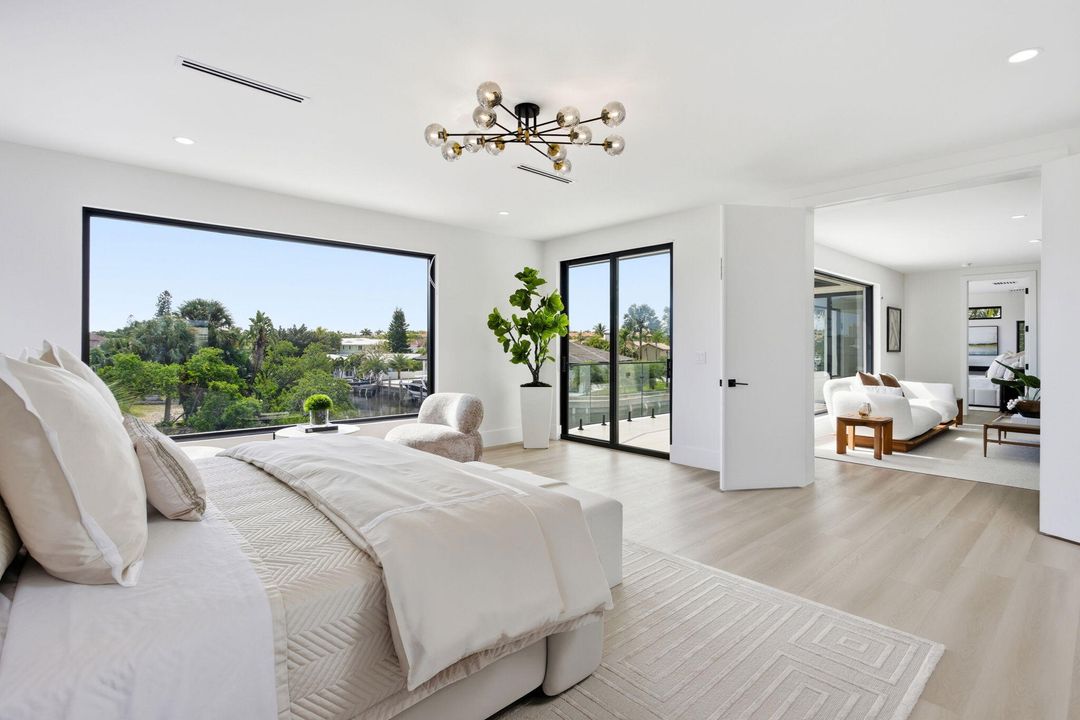 For Sale: $6,999,000 (5 beds, 6 baths, 5000 Square Feet)