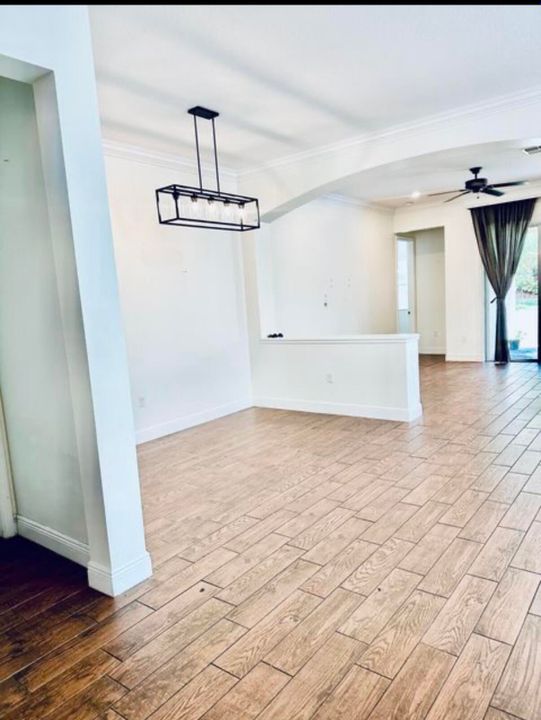 For Rent: $3,350 (3 beds, 3 baths, 2046 Square Feet)