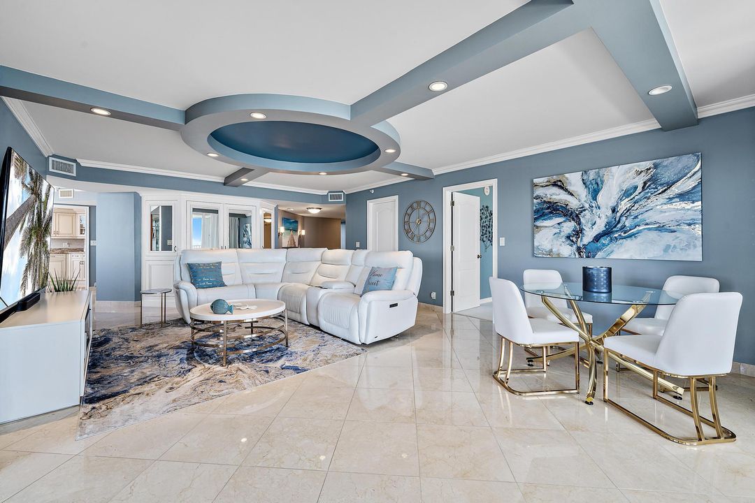 For Rent: $12,000 (3 beds, 4 baths, 2657 Square Feet)