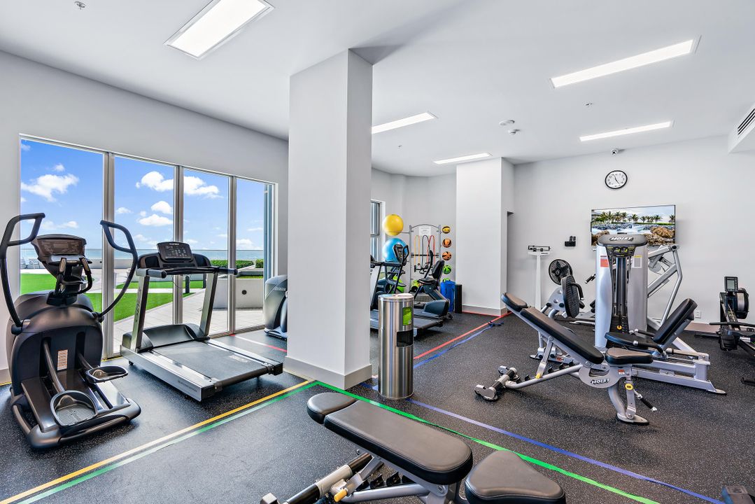 For Rent: $12,000 (3 beds, 4 baths, 2657 Square Feet)