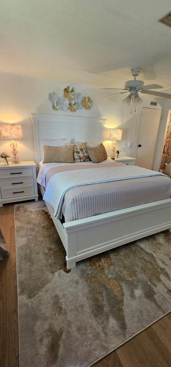 For Sale: $159,000 (2 beds, 2 baths, 1400 Square Feet)