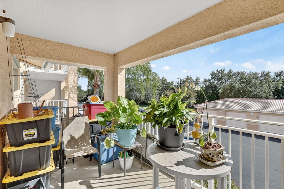 На продажу: $176,900 (1 спален, 1 ванн, 868 Квадратных фут)