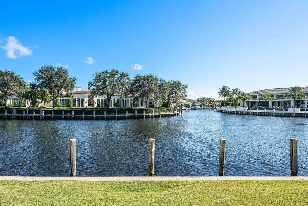 Activo con contrato: $10,250,000 (3 camas, 3 baños, 2328 Pies cuadrados)