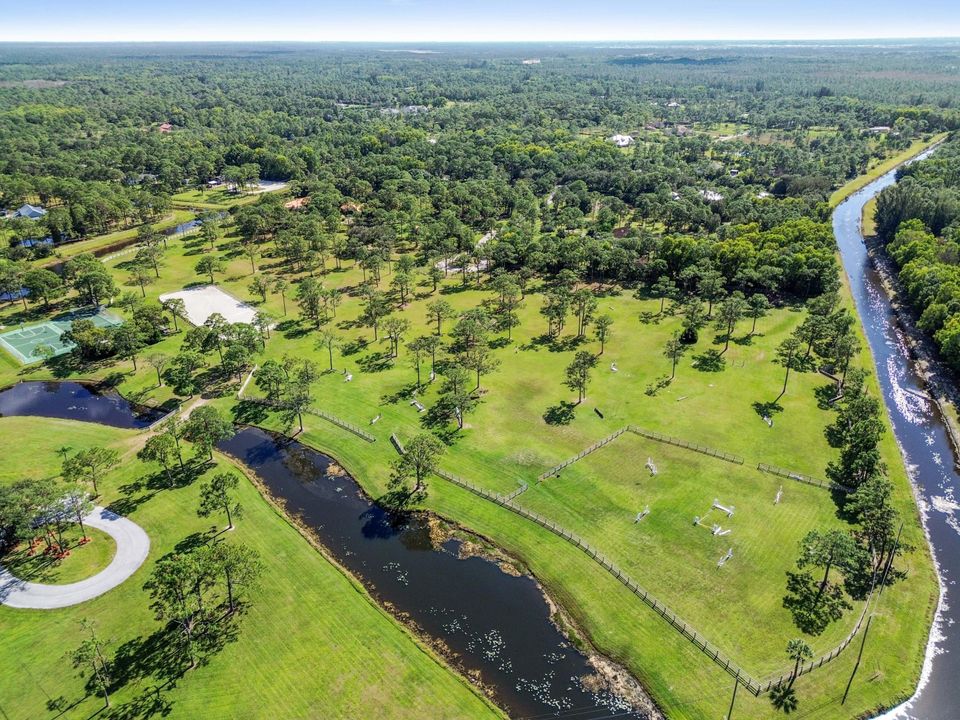 На продажу: $1,695,000 (5 спален, 3 ванн, 3932 Квадратных фут)