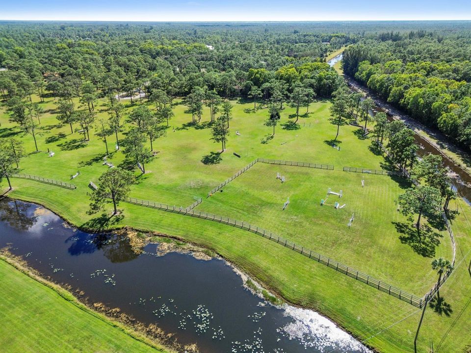 На продажу: $1,695,000 (5 спален, 3 ванн, 3932 Квадратных фут)