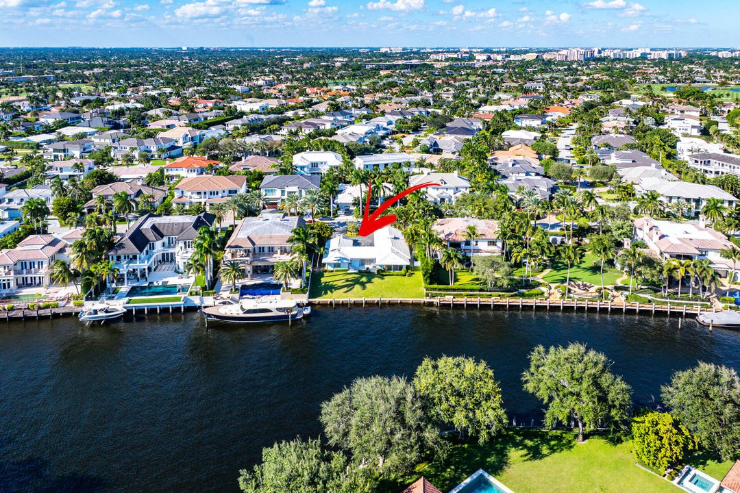 Activo con contrato: $10,250,000 (3 camas, 3 baños, 2328 Pies cuadrados)