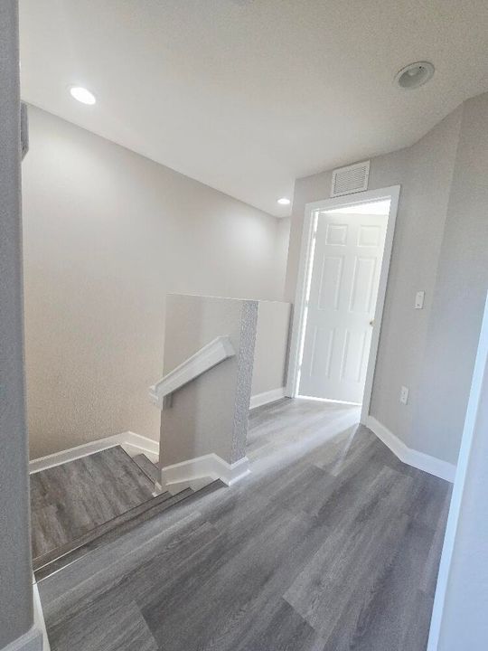 En Renta: $2,300 (3 camas, 3 baños, 1815 Pies cuadrados)