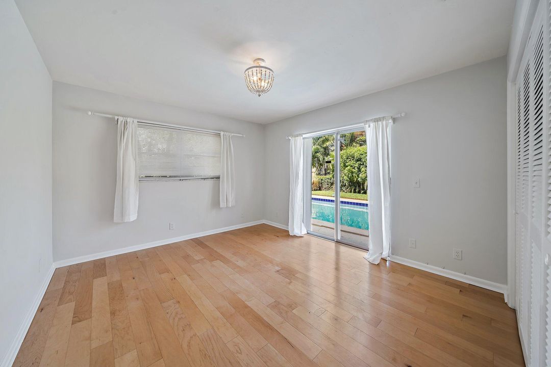 For Rent: $6,000 (3 beds, 2 baths, 1632 Square Feet)