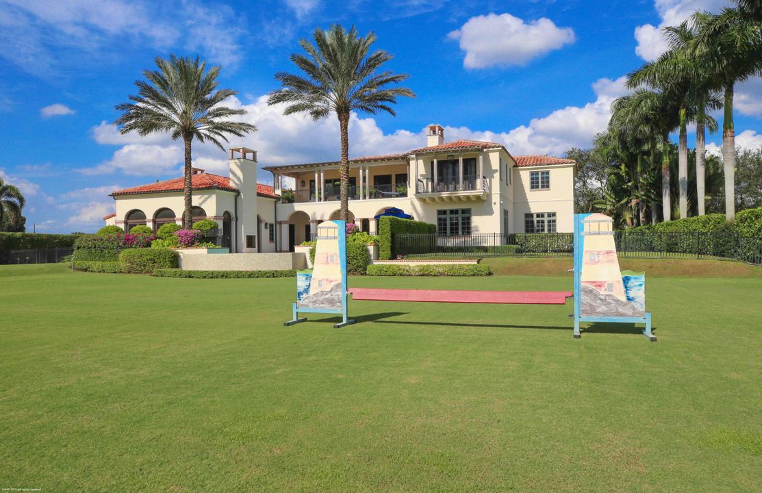 For Sale: $13,995,000 (6 beds, 6 baths, 8084 Square Feet)