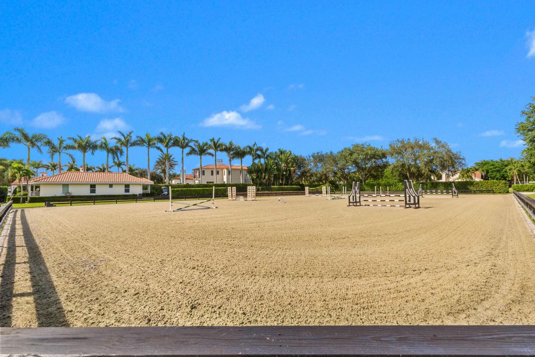 For Sale: $13,995,000 (6 beds, 6 baths, 8084 Square Feet)