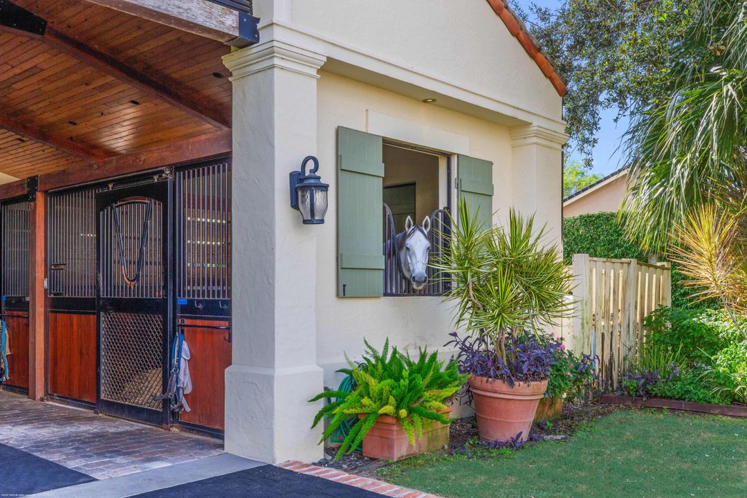 For Sale: $13,995,000 (6 beds, 6 baths, 8084 Square Feet)