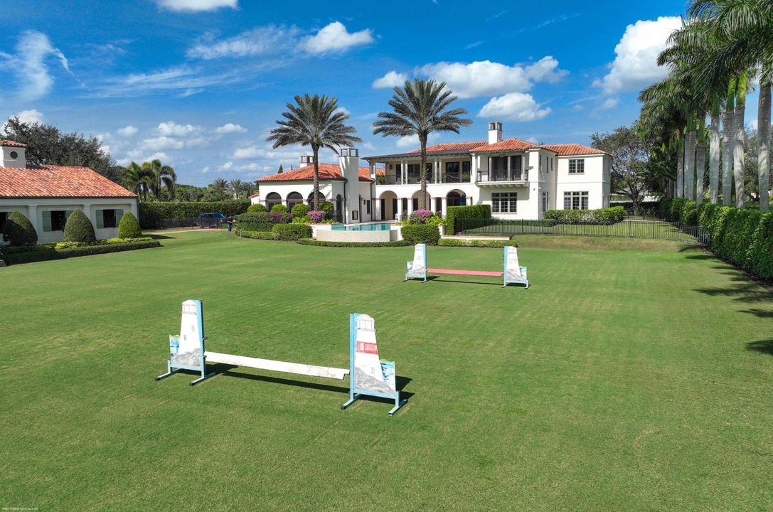 For Sale: $13,995,000 (6 beds, 6 baths, 8084 Square Feet)