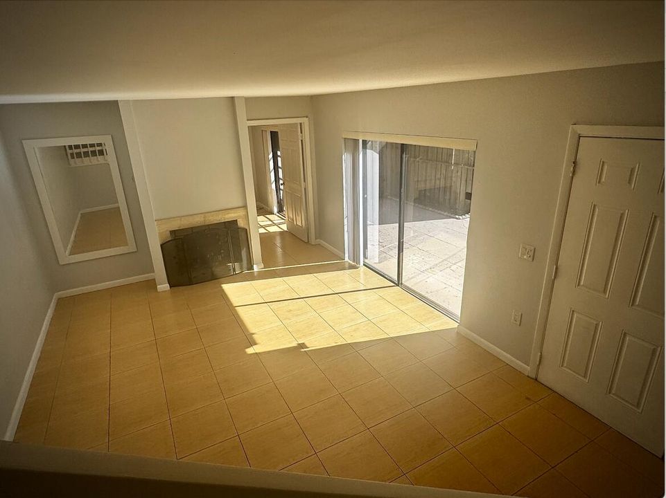 В аренду: $2,650 (2 спален, 2 ванн, 1596 Квадратных фут)