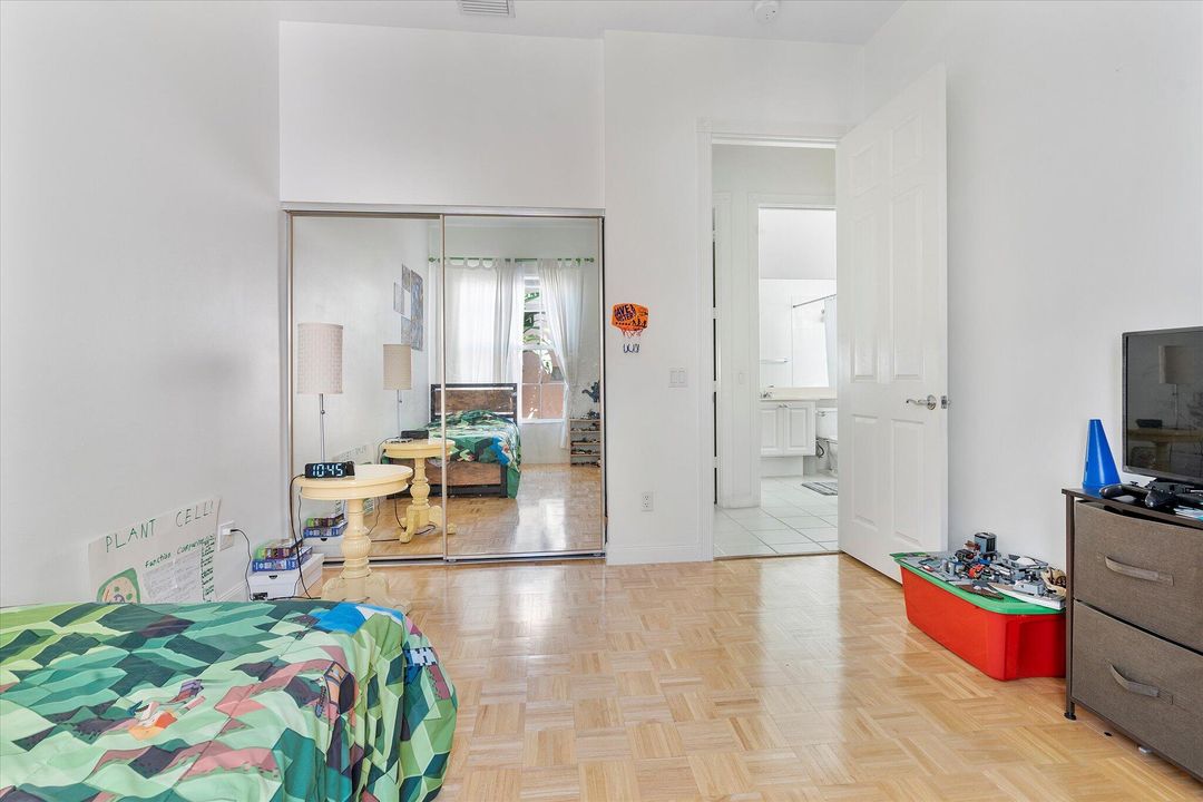 For Sale: $495,000 (3 beds, 2 baths, 1544 Square Feet)