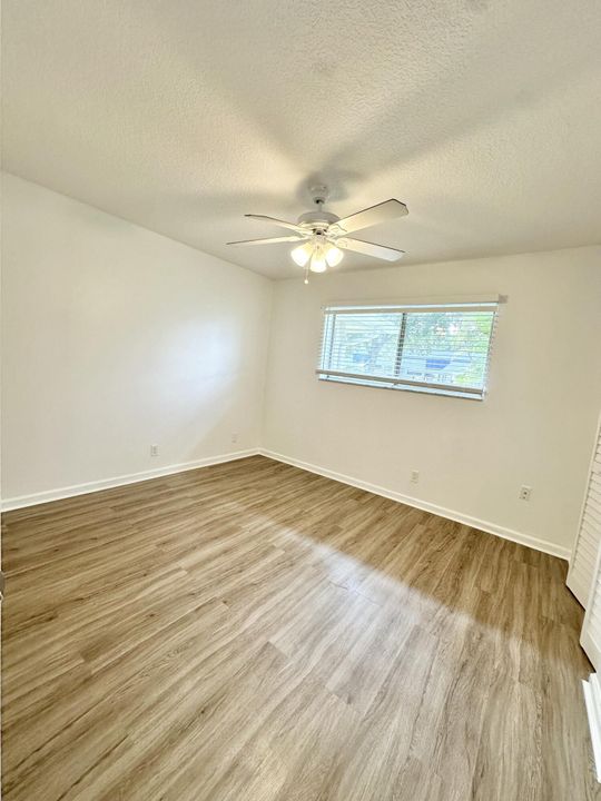 For Rent: $1,850 (2 beds, 0 baths, 800 Square Feet)