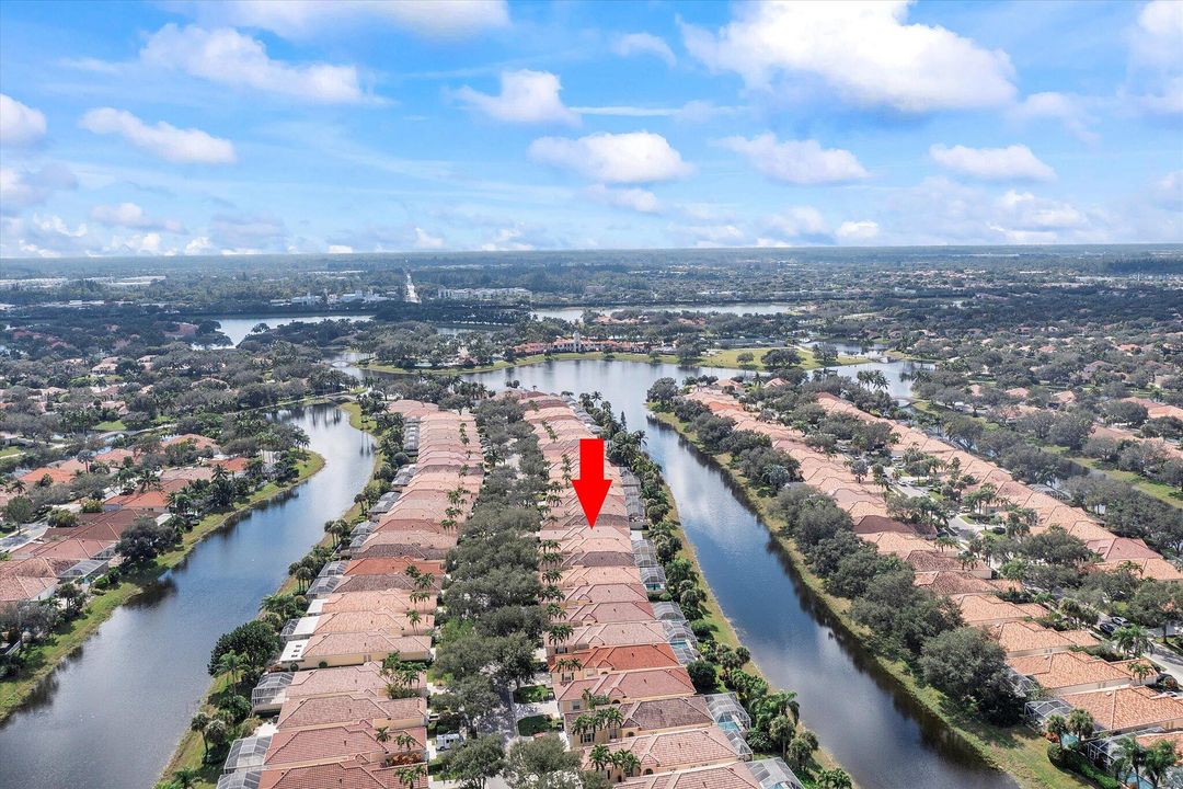 For Sale: $495,000 (3 beds, 2 baths, 1544 Square Feet)