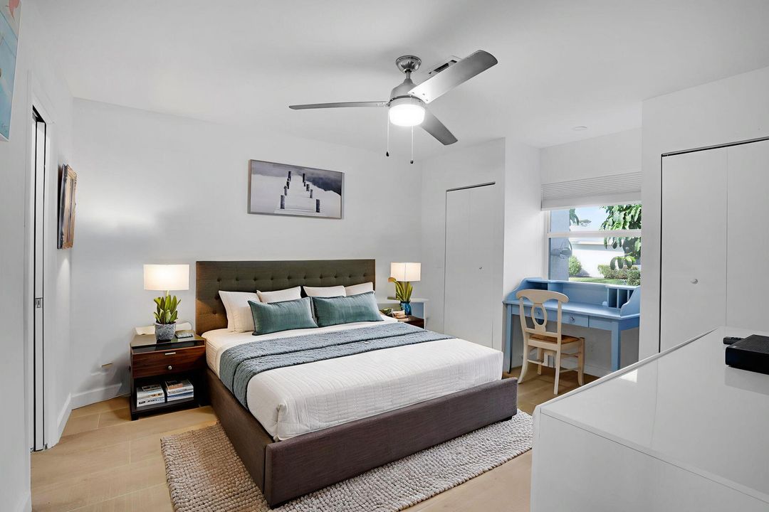 出租: $4,000 (2 贝兹, 2 浴室, 1100 平方英尺)