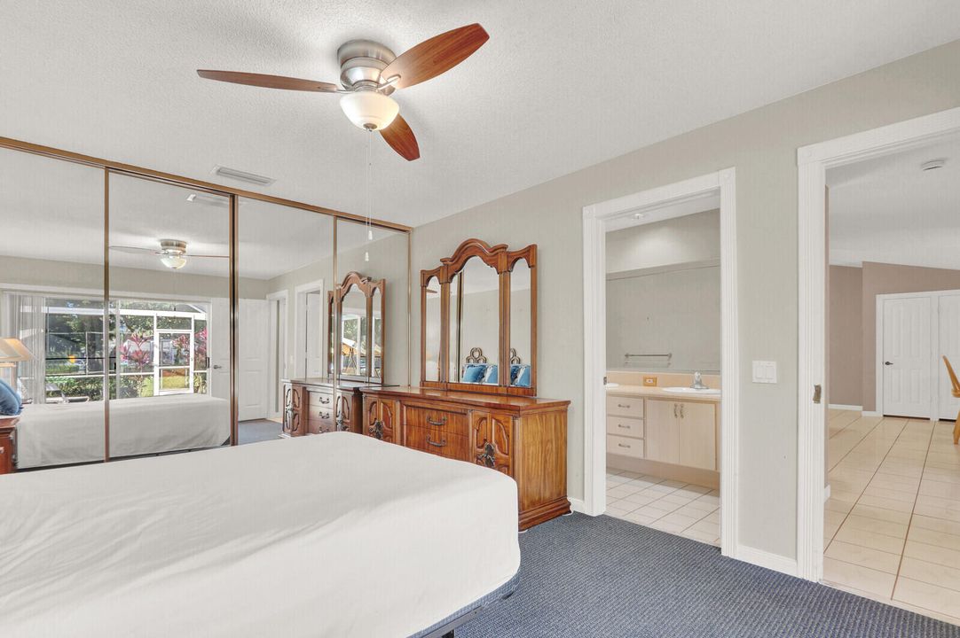 For Sale: $225,000 (2 beds, 2 baths, 1152 Square Feet)