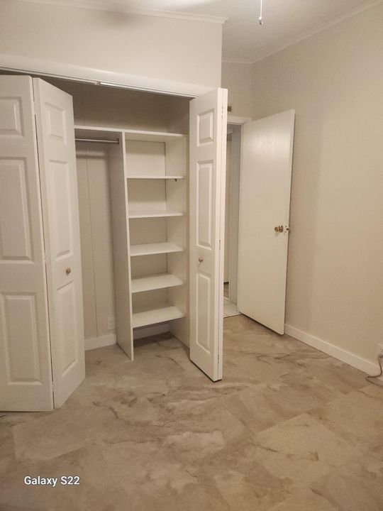 For Sale: $95,000 (3 beds, 2 baths, 1258 Square Feet)