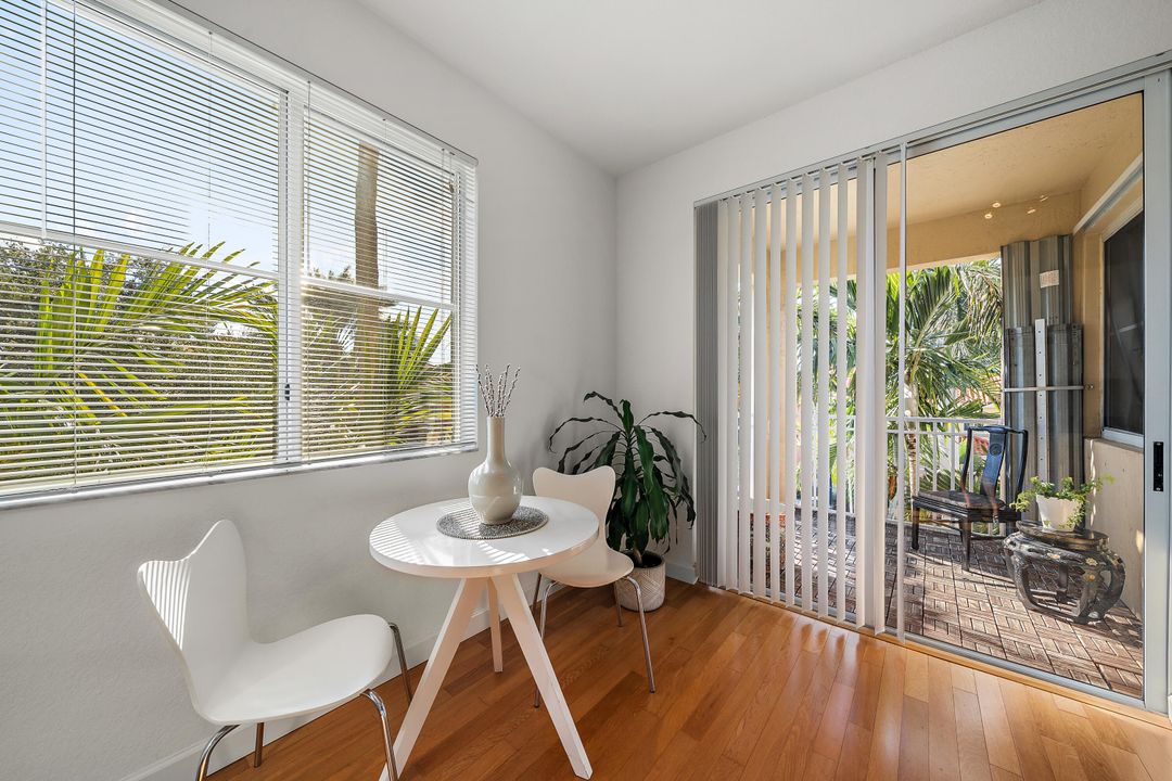 En Venta: $409,900 (2 camas, 2 baños, 1403 Pies cuadrados)