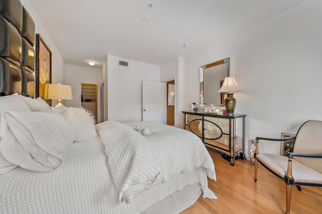 En Venta: $409,900 (2 camas, 2 baños, 1403 Pies cuadrados)