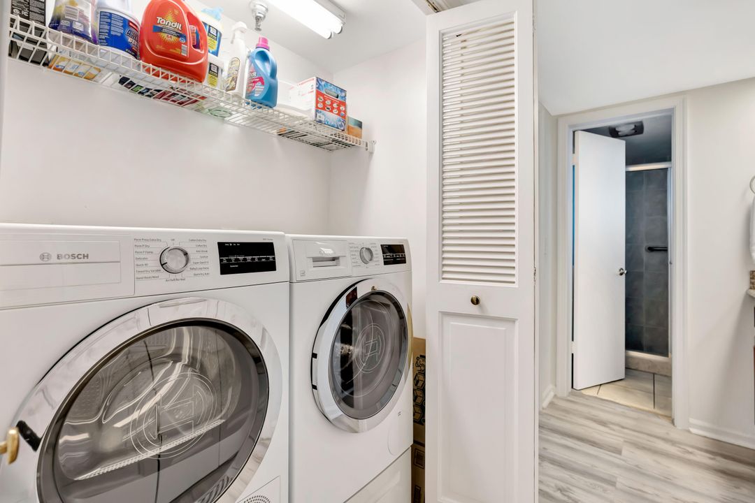 For Sale: $950,000 (2 beds, 2 baths, 1300 Square Feet)