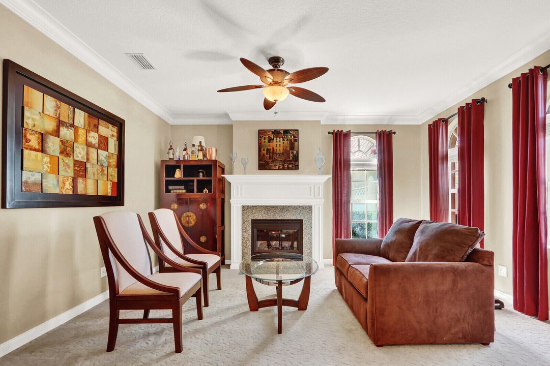 For Sale: $1,399,000 (4 beds, 3 baths, 2686 Square Feet)