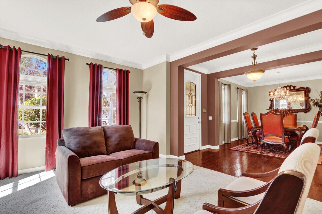 For Sale: $1,399,000 (4 beds, 3 baths, 2686 Square Feet)