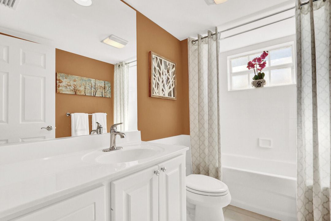 For Sale: $1,399,000 (4 beds, 3 baths, 2686 Square Feet)