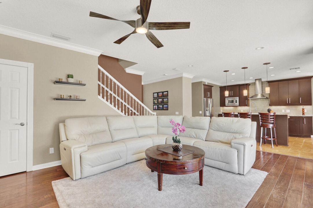 For Sale: $1,399,000 (4 beds, 3 baths, 2686 Square Feet)