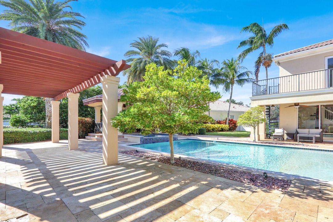 For Sale: $1,399,000 (4 beds, 3 baths, 2686 Square Feet)