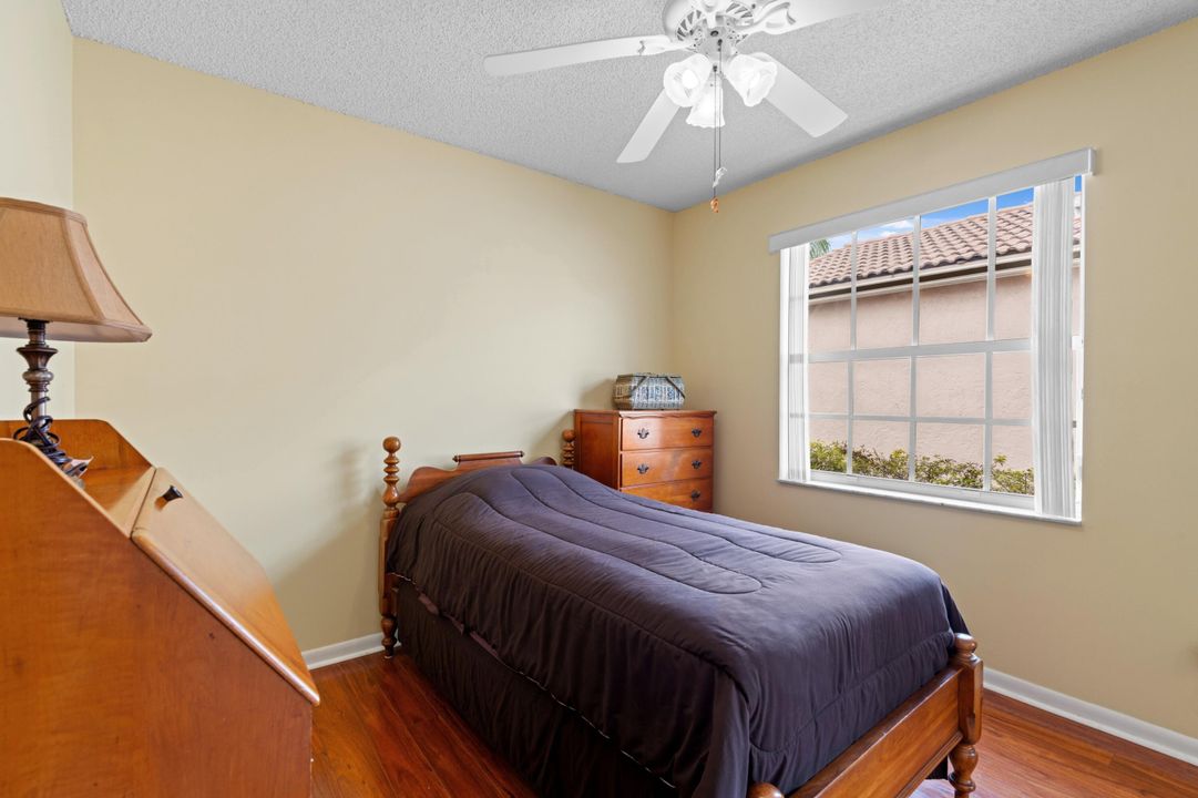 На продажу: $550,000 (4 спален, 2 ванн, 1590 Квадратных фут)