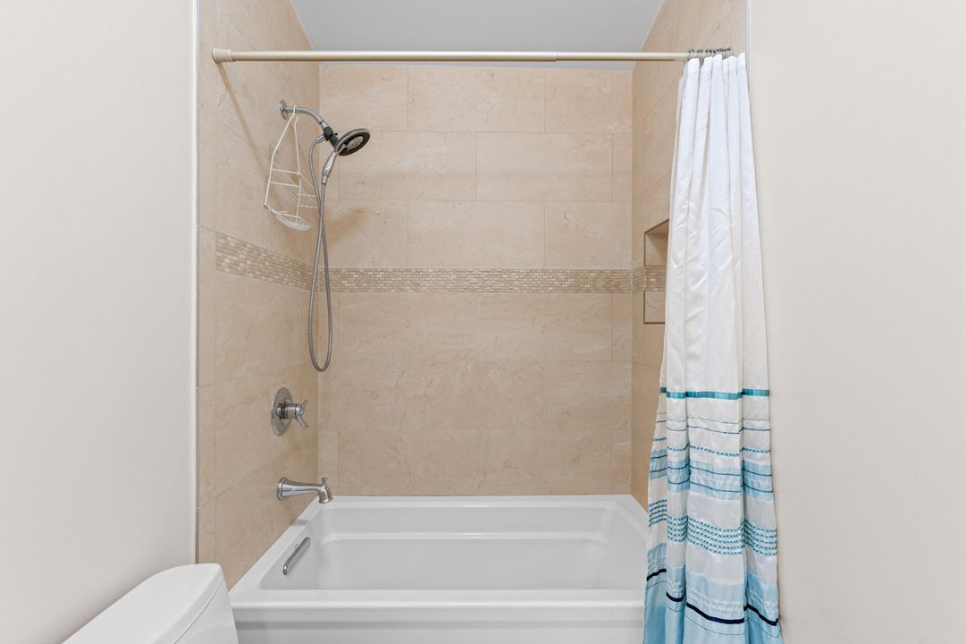 На продажу: $550,000 (4 спален, 2 ванн, 1590 Квадратных фут)