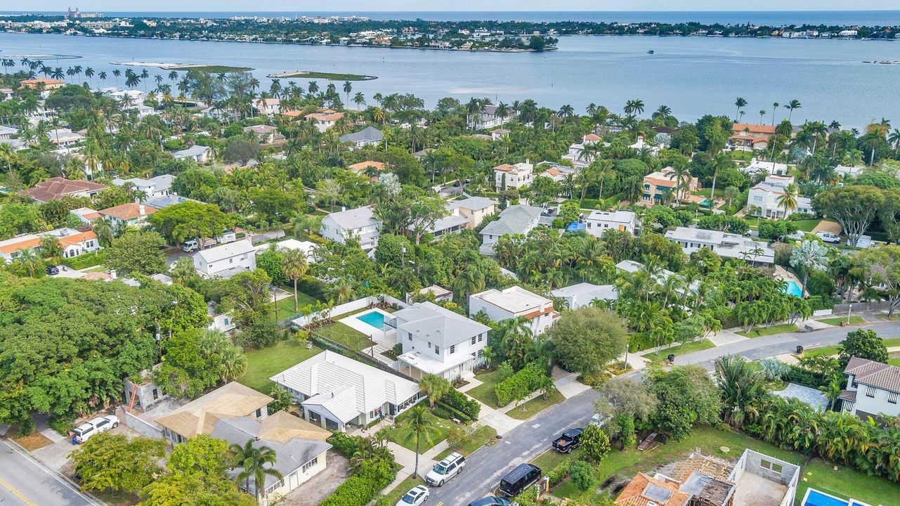 На продажу: $3,750,000 (4 спален, 3 ванн, 2882 Квадратных фут)