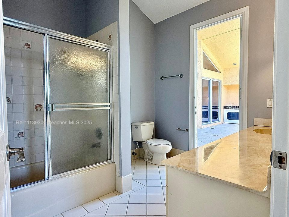 For Rent: $5,500 (3 beds, 3 baths, 2514 Square Feet)