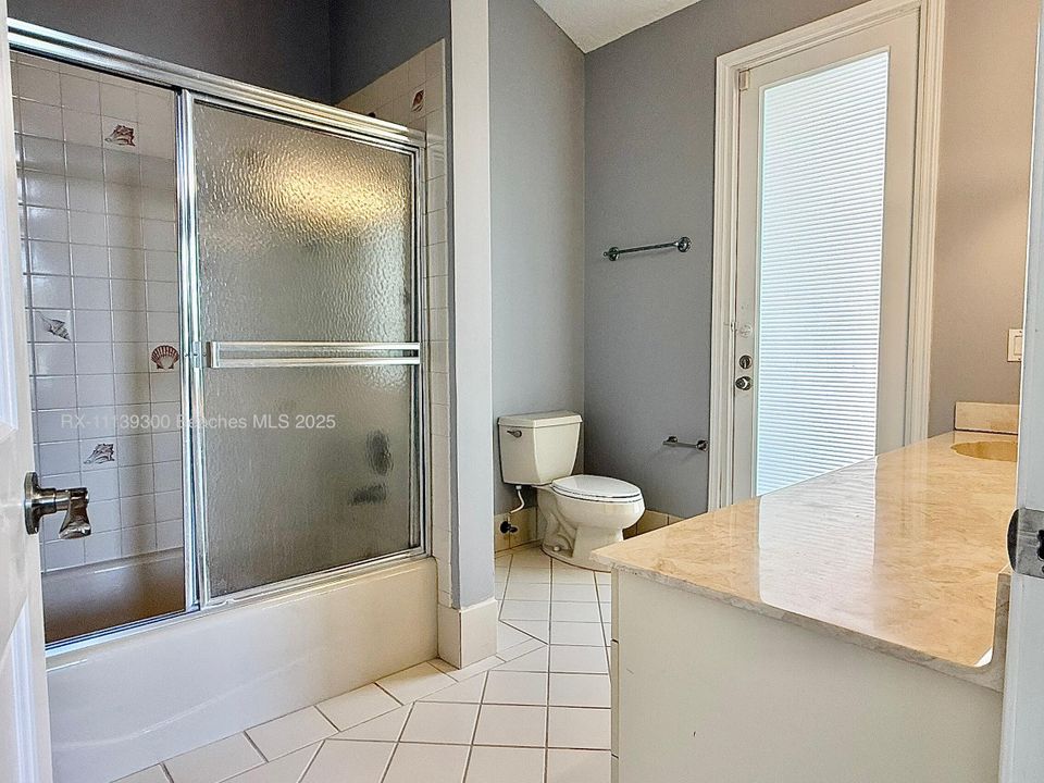 For Rent: $5,500 (3 beds, 3 baths, 2514 Square Feet)