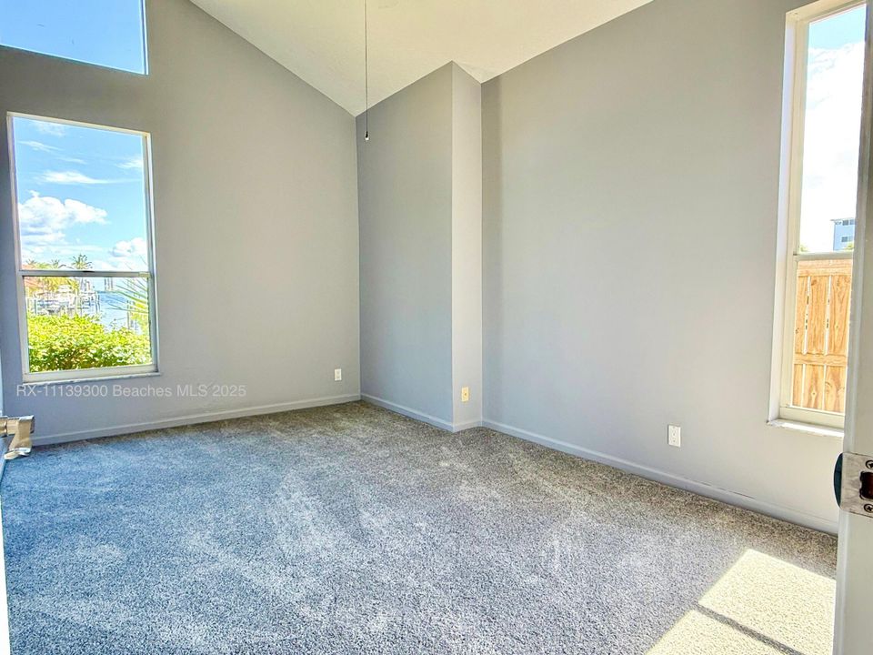 For Rent: $5,500 (3 beds, 3 baths, 2514 Square Feet)