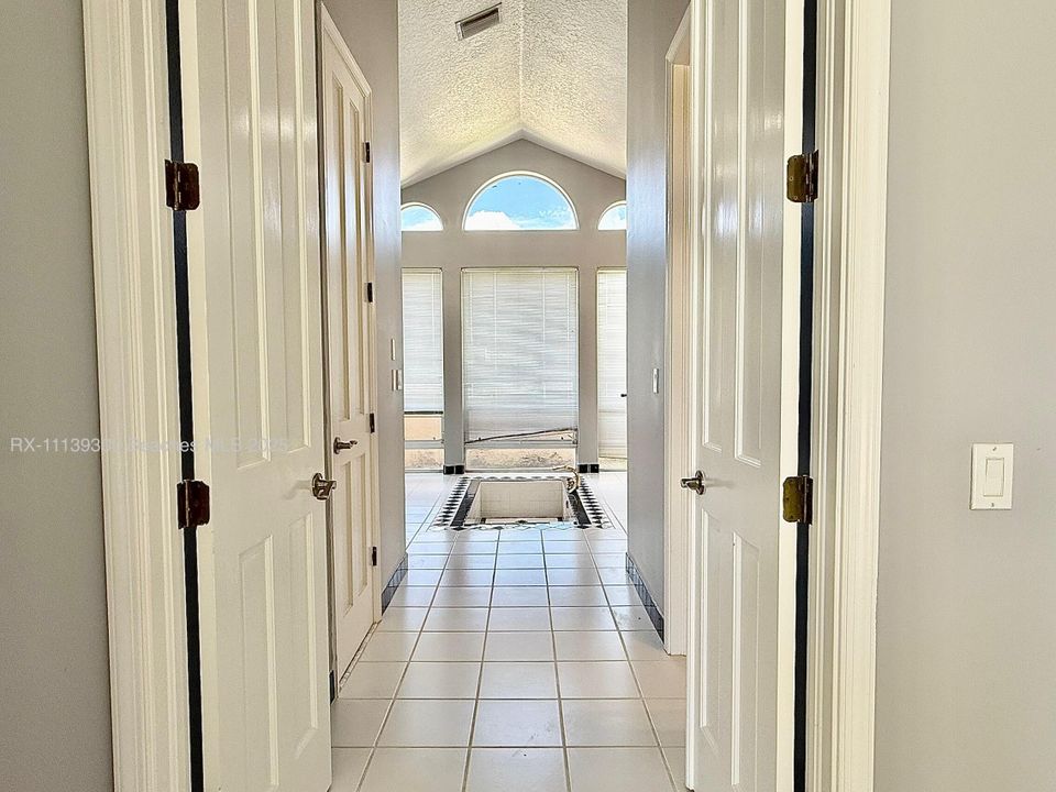 For Rent: $5,500 (3 beds, 3 baths, 2514 Square Feet)