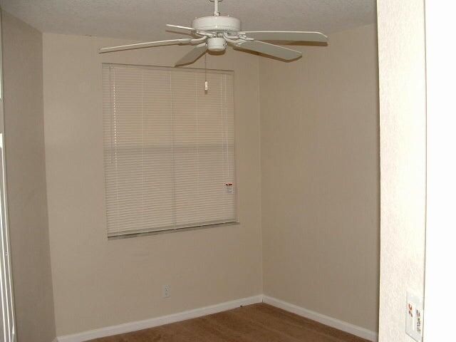 En Renta: $2,400 (3 camas, 3 baños, 1423 Pies cuadrados)