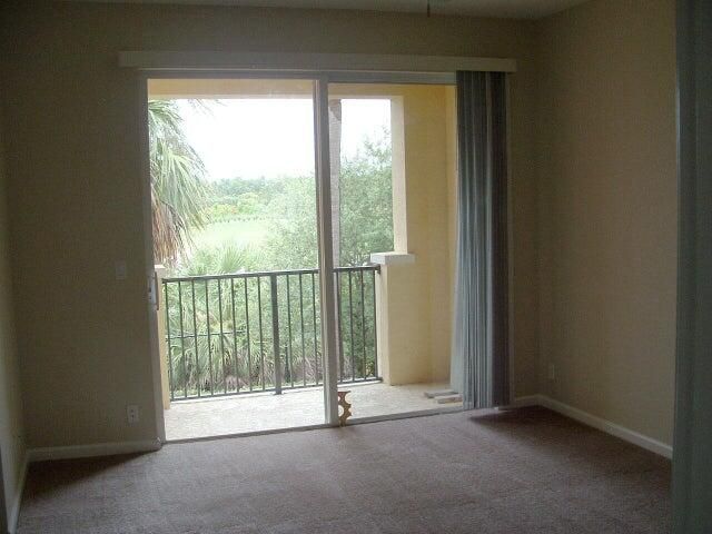 En Renta: $2,400 (3 camas, 3 baños, 1423 Pies cuadrados)