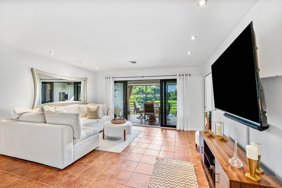 На продажу: $625,000 (3 спален, 2 ванн, 1768 Квадратных фут)