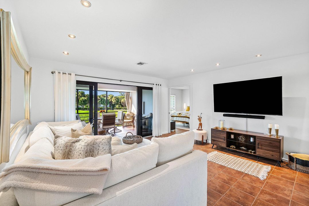 На продажу: $625,000 (3 спален, 2 ванн, 1768 Квадратных фут)